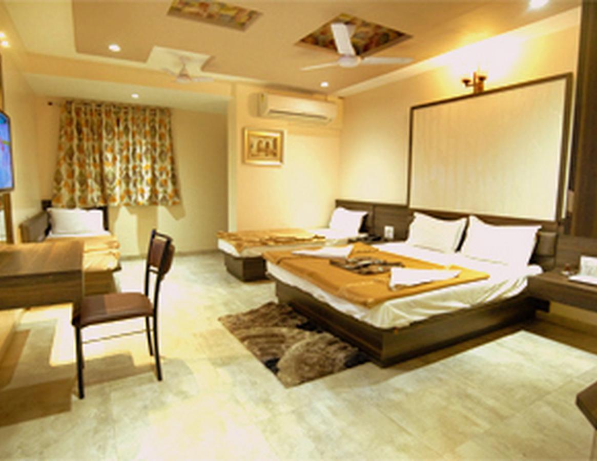 Hotel Sai Suraj Park Shirdi Luaran gambar