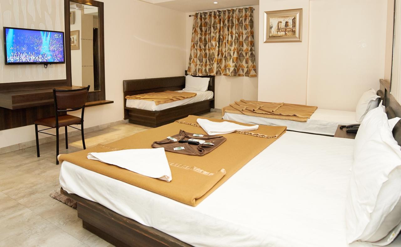 Hotel Sai Suraj Park Shirdi Luaran gambar