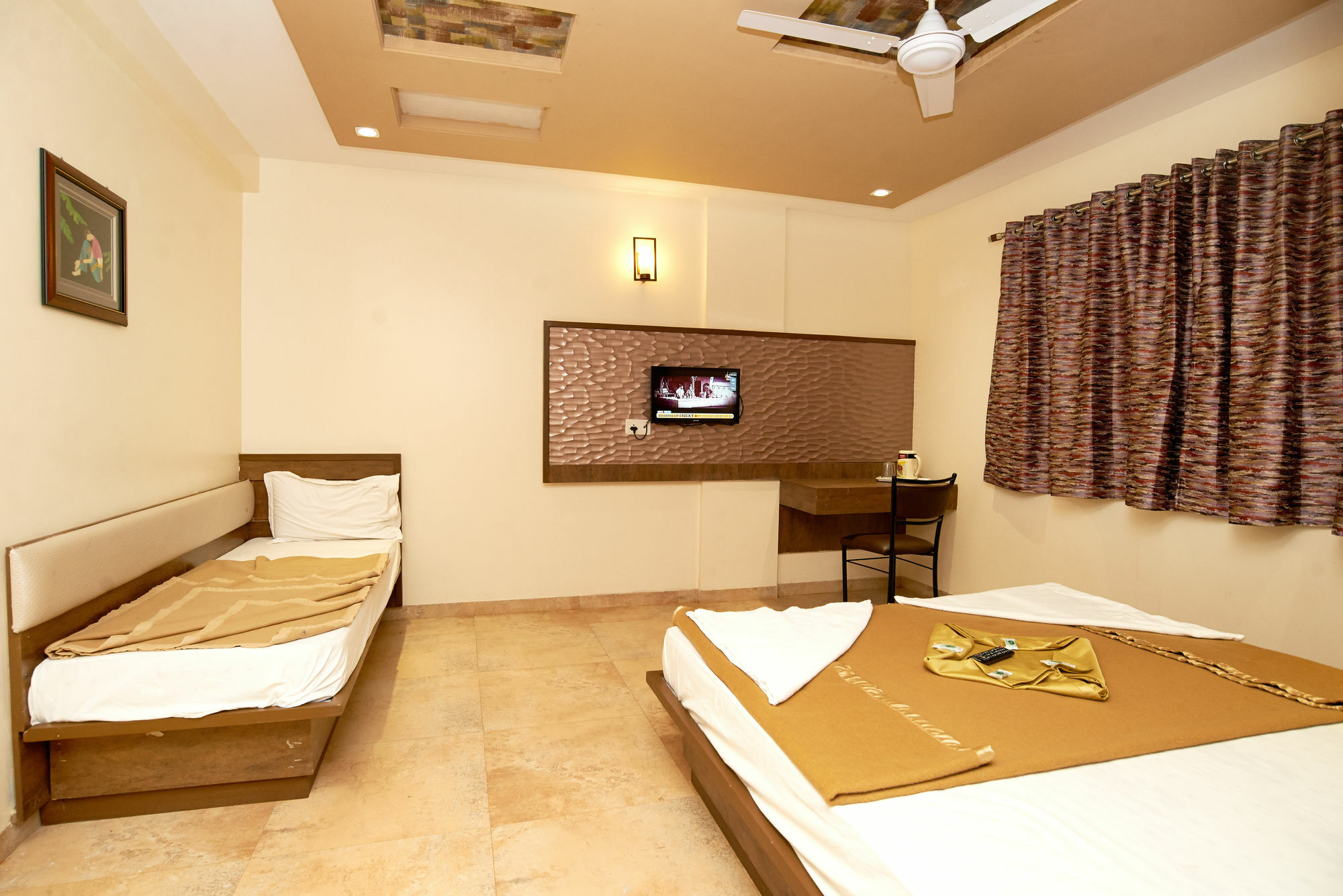 Hotel Sai Suraj Park Shirdi Luaran gambar
