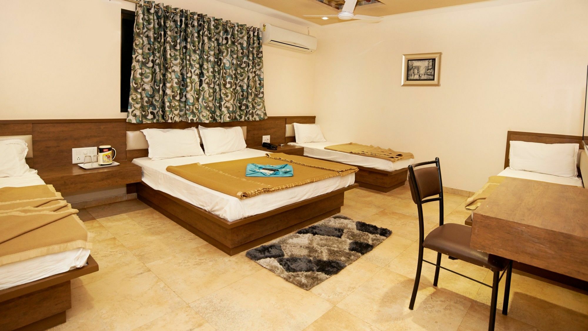 Hotel Sai Suraj Park Shirdi Luaran gambar