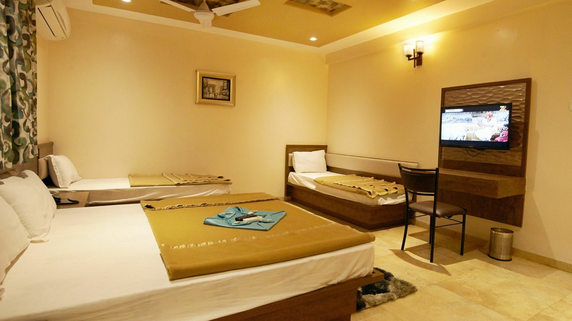 Hotel Sai Suraj Park Shirdi Luaran gambar