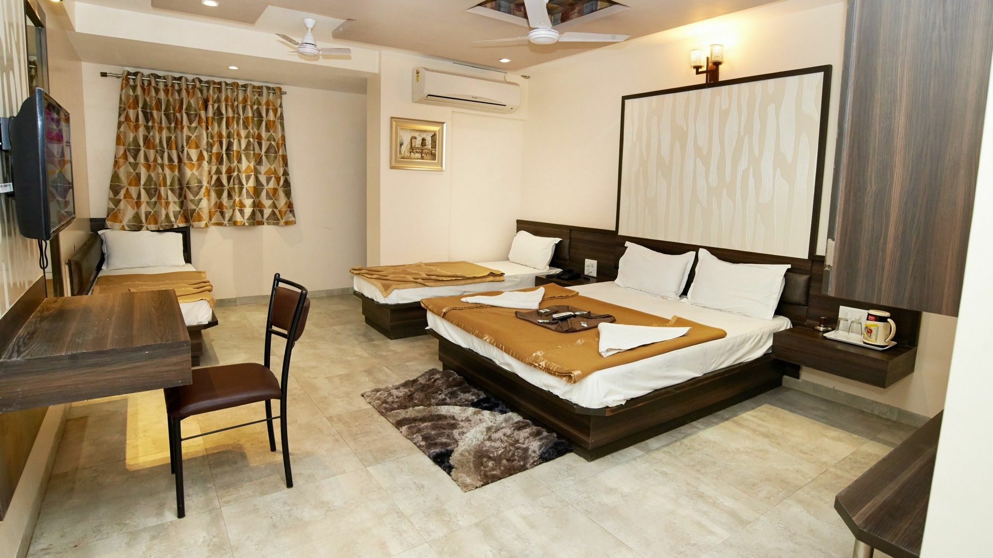 Hotel Sai Suraj Park Shirdi Luaran gambar